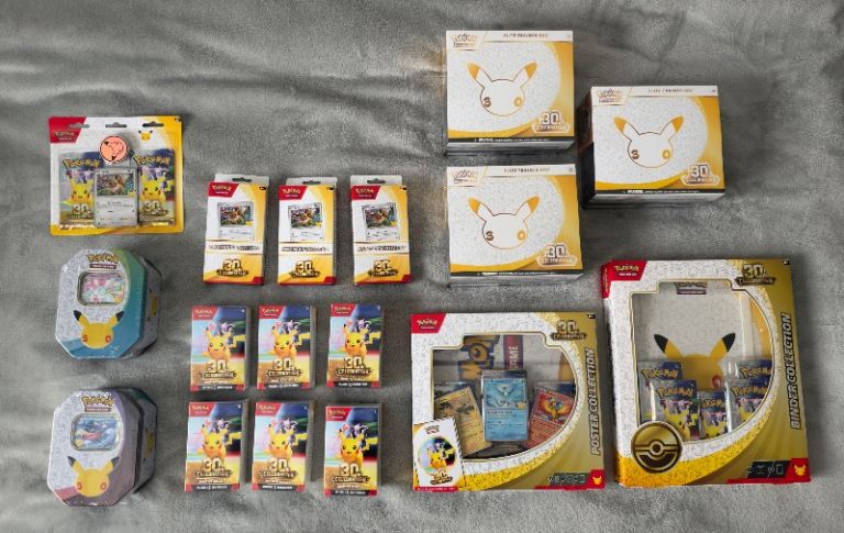 Pokemon 25th Anniversary Celebration Card Collection – New