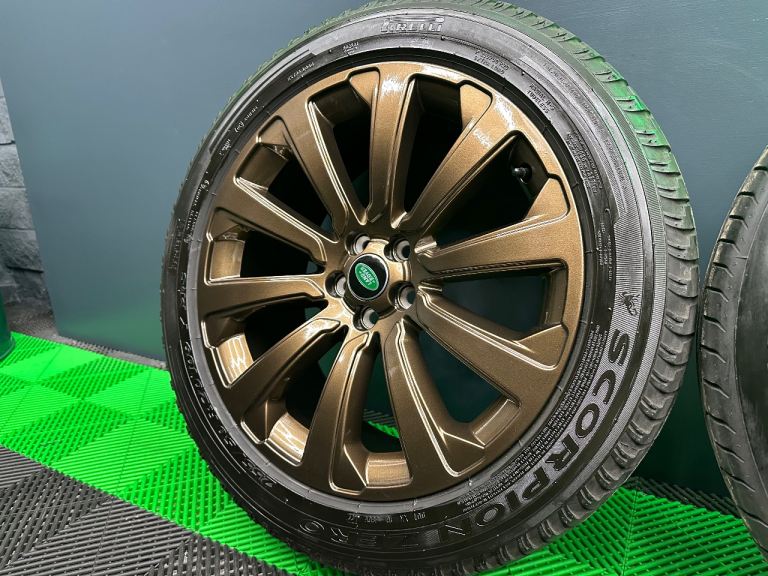 Range Rover Velar / Evoque / Discovery Sport / FL2 20” Bronze Alloy Wheels Style 1032 & all Pirelli!