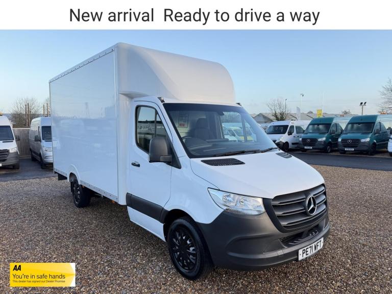 2021 Mercedes-Benz Sprinter 3.5t Progressive Chassis Cab CHASSIS CAB DIESEL Manual