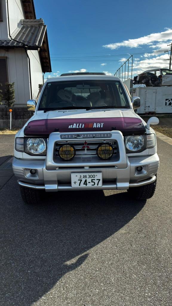 1997 Mitsubishi Pajero 3.5 V6 MID-ROOF SUPER EXCEED 4WD FRESH IMPORT 4x4 Petrol Automatic
