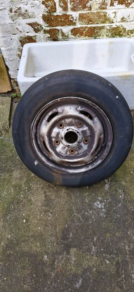 Ford transit wheel and tyre 