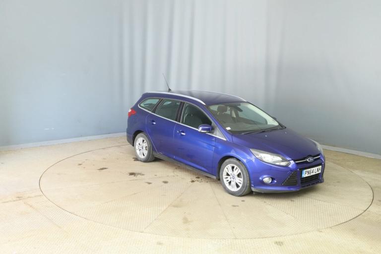 2014 Ford Focus TITANIUM NAVIGATOR Estate Petrol Manual