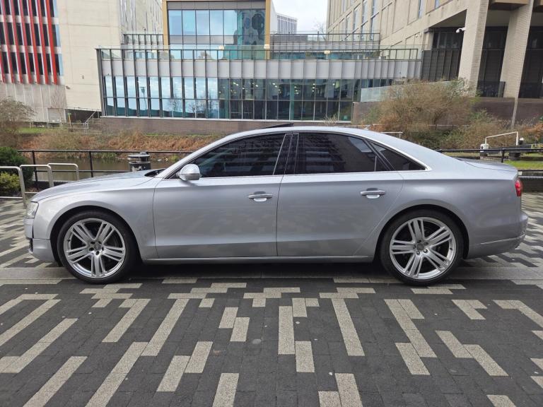 AUDI A8 3.0 TDI DIESEL QUATTRO SPORT EXECUTIVE 4DR TIP AUTO AUTOMATIC LUXURY a6