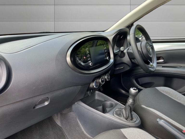 Toyota Aygo X 1.0 VVT-i Pure 5dr Petrol