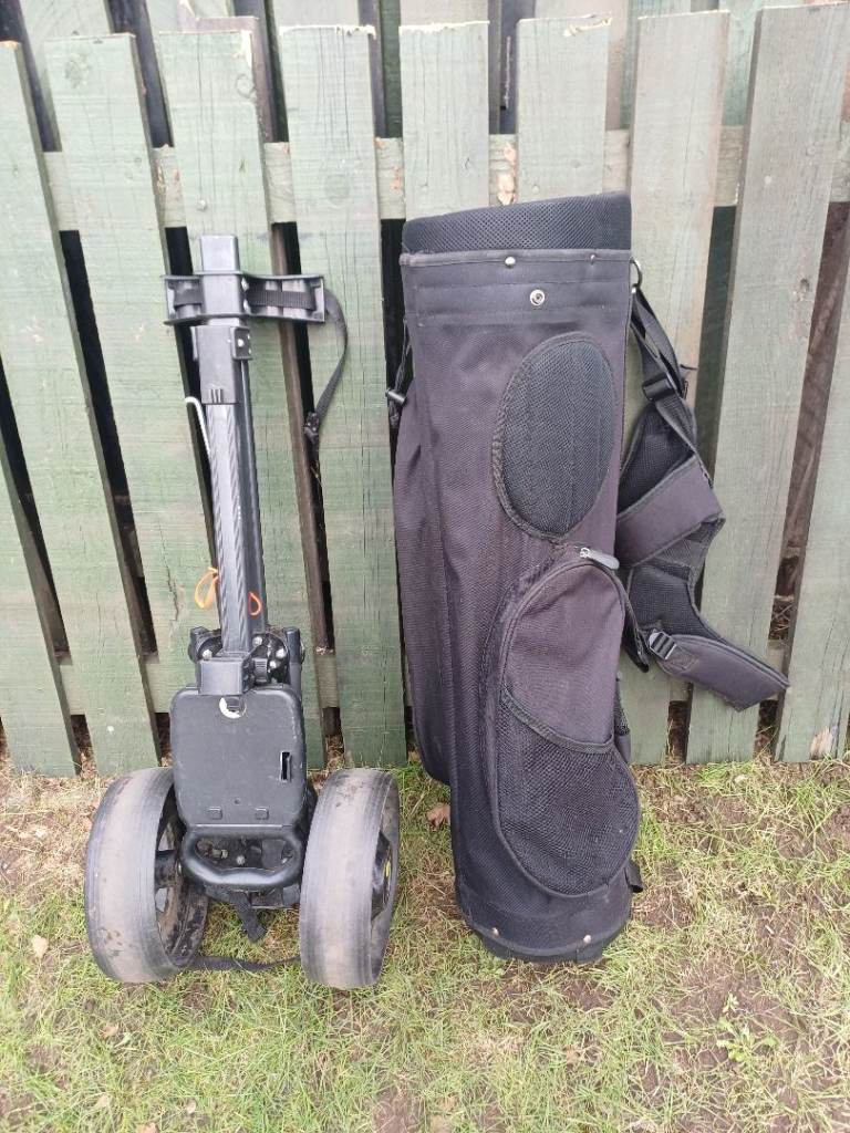 Junior golf bag and trolley 