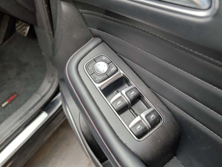 2023 MG MG HS 1.5 T-GDI Exclusive SUV 5dr Petrol DCT Euro 6 (s/s) (162 ps) - CRUISE CONTR ESTATE ...