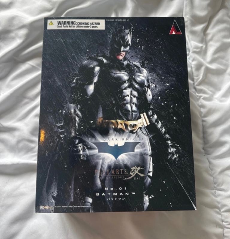 Play Arts Kai: Batman 