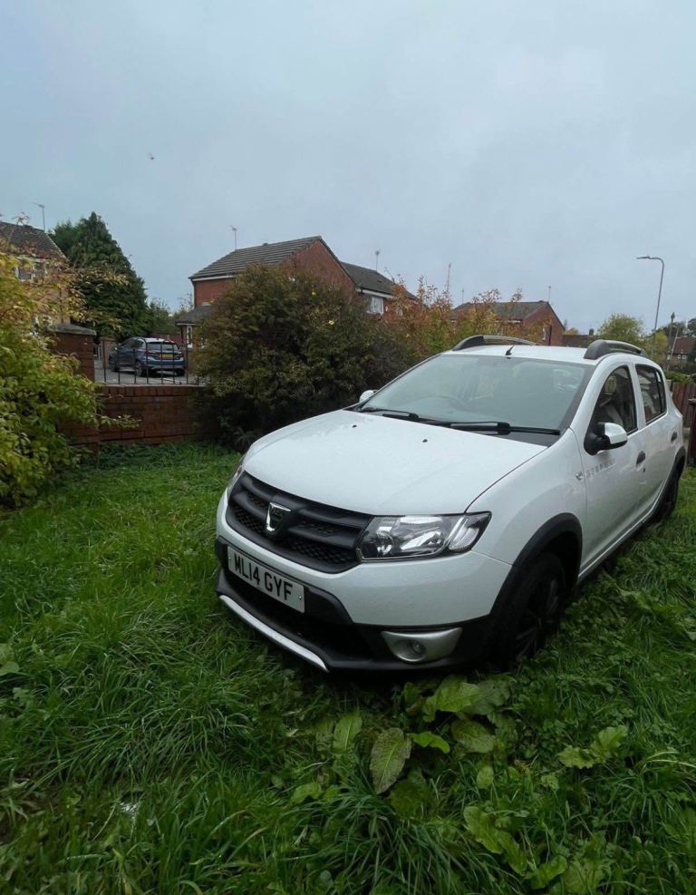 Dacia, SANDERO STEPWAY, Hatchback, 2014, Manual, 898 (cc), 5 doors