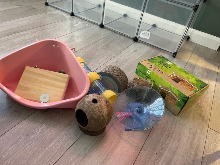Small animal accessories