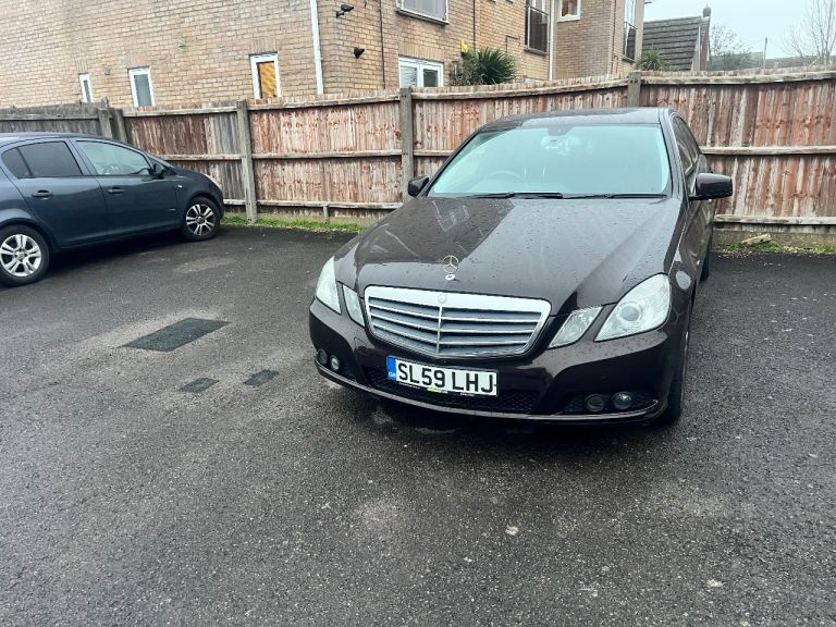Mercedes-Benz, E CLASS, Saloon, 2009, Manual, 2143 (cc), 4 doors