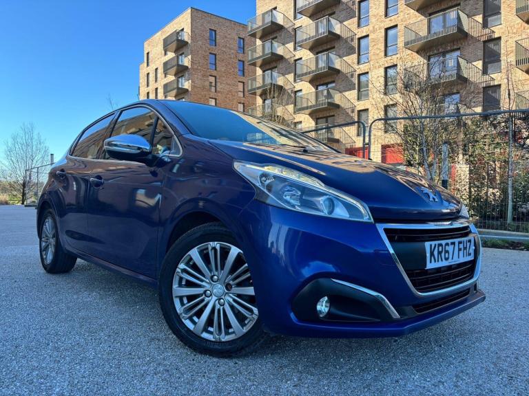 2017 Peugeot 208 1.2 PureTech 82 Allure 5dr HATCHBACK PETROL Manual