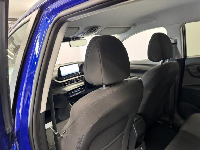 2021 Hyundai BAYON 1.0 T-GDi MHEV PREMIUM FIVE DOOR 100 BHP + SAT NAV + REAR CAMERA + HEATED S HA...