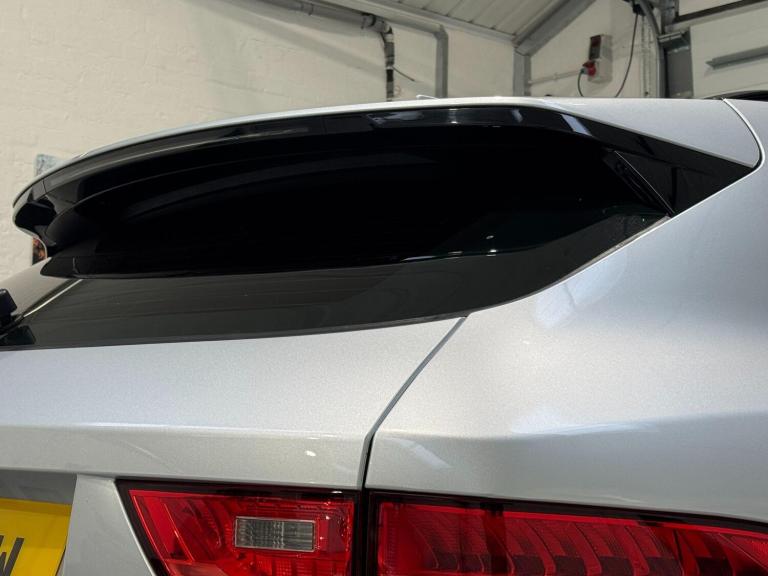 2019 Jaguar F-Pace 2.0 D180 R-Sport SUV 5dr Diesel Auto AWD Euro 6 (s/s) (180 ps) ESTATE Diesel A...