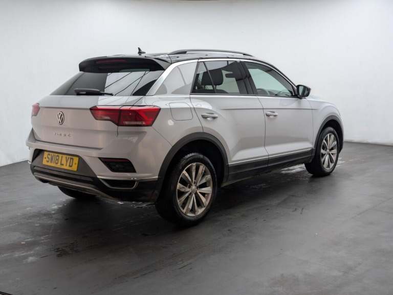 2018 Volkswagen T-Roc 1.5 TSI EVO Design SUV 5dr Petrol Manual Euro 6 (s/s) (150 ps) - APPLE CARP...