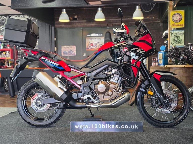 2023 HONDA CRF1100 AFRICA TWIN LOTS OF SPEC 13,000 MILE'S 