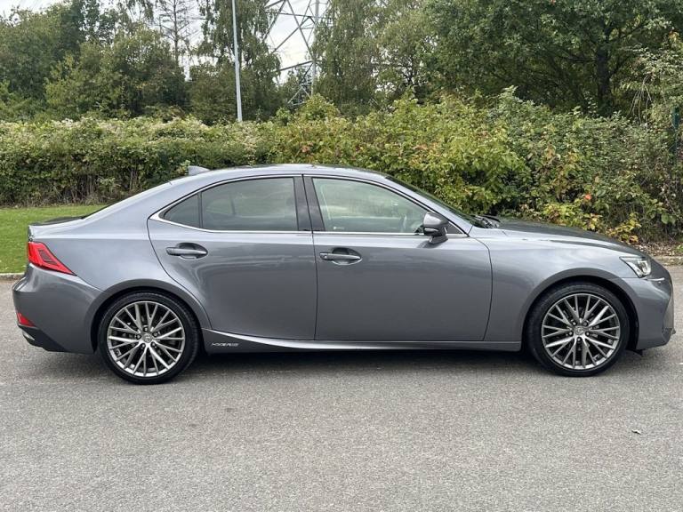 2017 Lexus IS 2.5 300h Premier Saloon 4dr Petrol Hybrid E-CVT Euro 6 (s/s) (223 ps) Saloon PETROL...