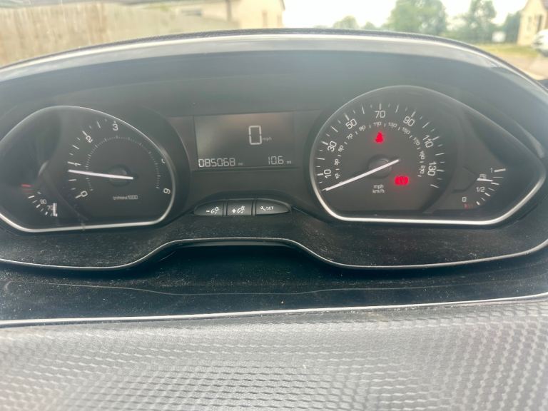 2017 Peugeot 208 1.6hdi £20 A Year Tax 94mpg Diesel Car Mot to July 2027 85,000 miles