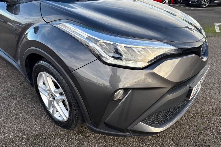 2022 Toyota C-HR 1.8 VVT-h Icon CVT Euro 6 (s/s) 5dr SUV PETROL/ELECTRIC Automatic