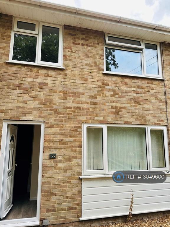 3 bedroom house in Hawkhurst Close, Southampton, SO19 (3 bed) (#3049600)