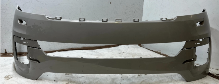 Range Rover Sport L461 Front Bumper 2022 ON N9X2-17F003-AW Genuine *DAMAGED*