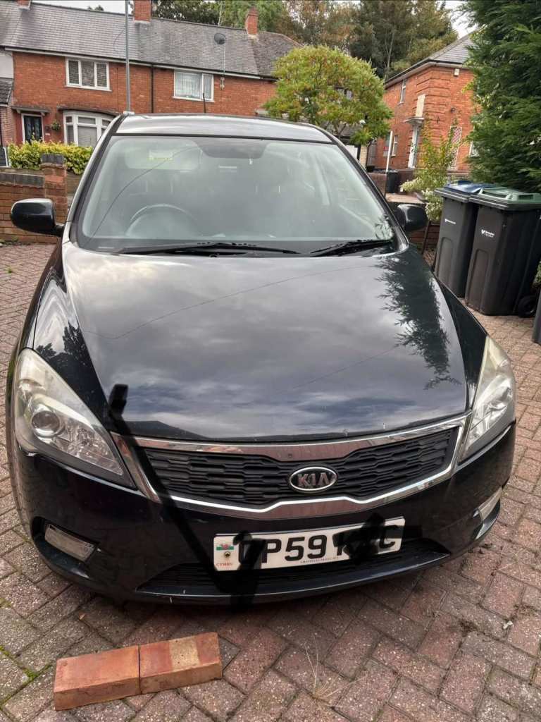 2009 Kia Ceed 1.6 Manual Diesel Hatchback MOT until 2027