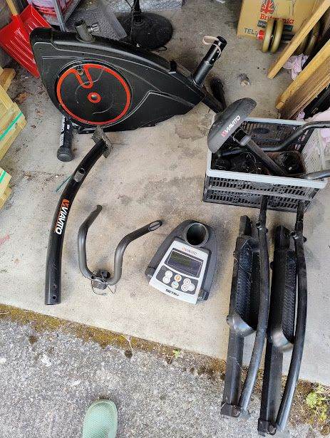 Viavito Setry 2-in-1 Elliptical Cross Trainer Exercise Bike