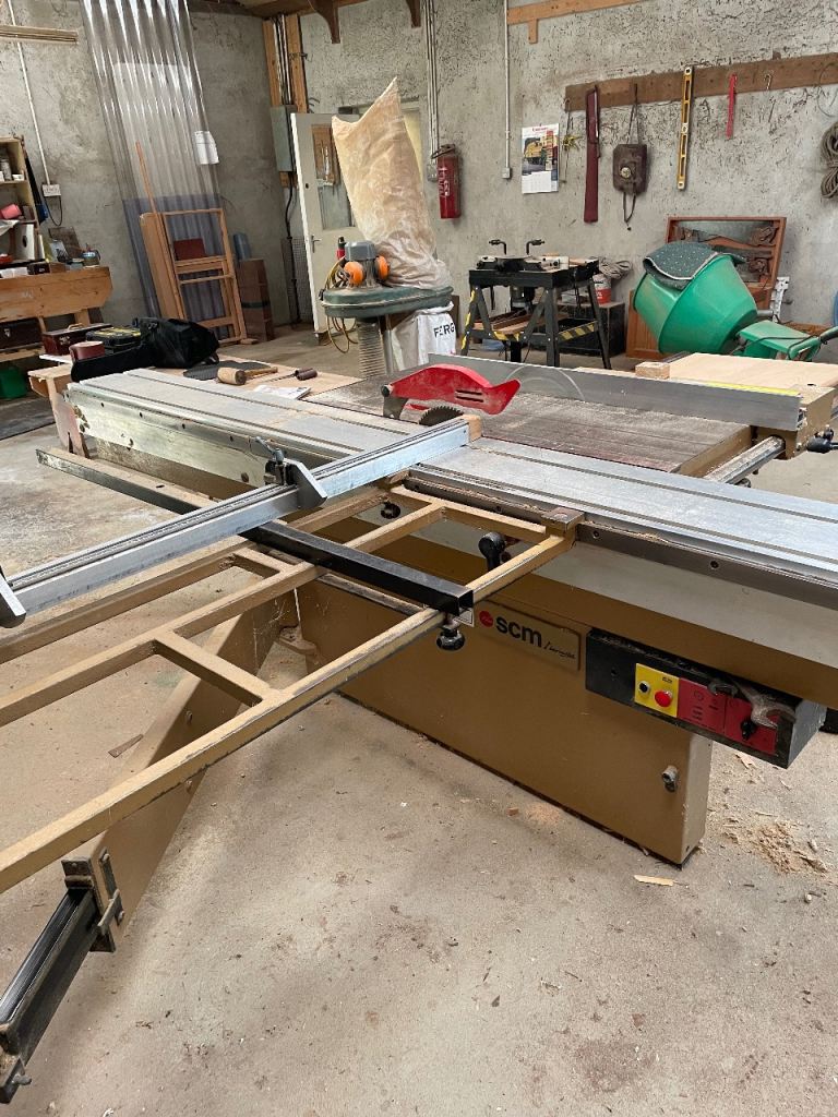panel saw
