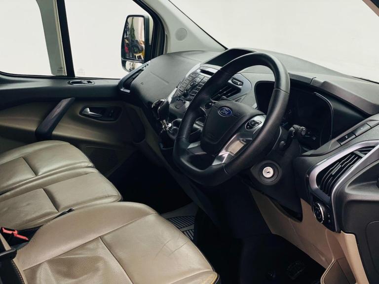 FORD TOURNEO CUSTOM 2.0 310 EcoBlue Titanium L2 Euro 6 (s/s) 5dr 2017