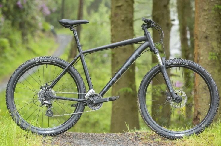 Carrera Mountain Bike – Black, As Good As New