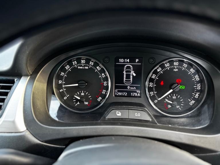 2014 Skoda Rapid 1.6 TDI CR 90 SE 5dr DSG HATCHBACK Diesel Automatic