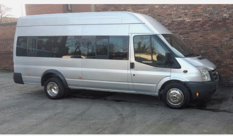 16 seater minibus 