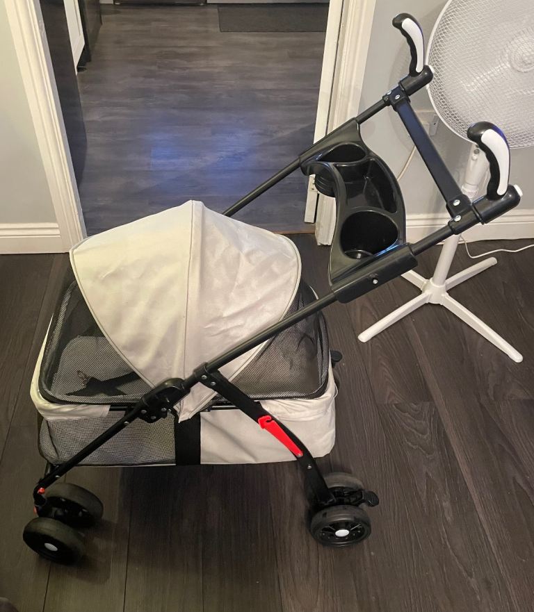 Dog pram/pushchair