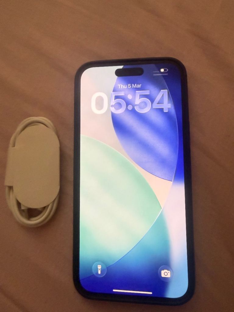 iPhone 15 Plus 128GB 87% battery health 