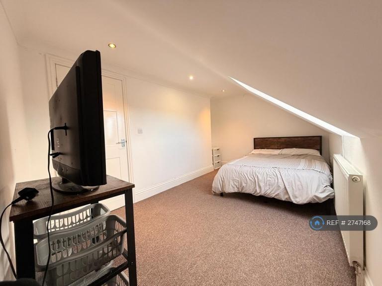 1 bedroom in Alma Road, Margate, CT9 (#2747168)