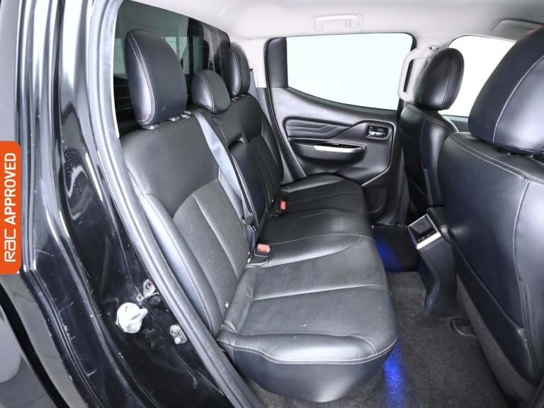 2019 Mitsubishi L200 2.2 DI-D DC Barbarian Pickup Double Cab 4dr Diesel Auto 4WD Euro 6 (s/s) (1 ...