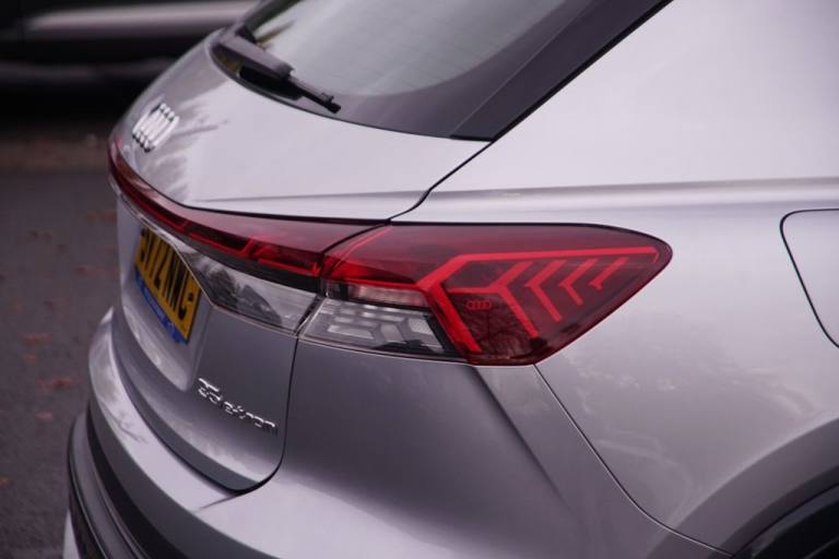 2022 Audi Q4 e-tron 35 Sport SUV 5dr Electric Auto 55kWh (170 ps) ESTATE ELECTRIC Automatic