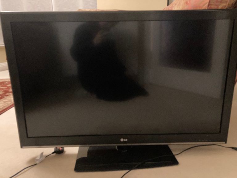 image for 40inch LG TV