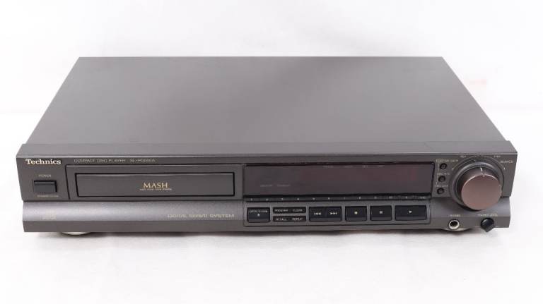 Technics SL-PG560A Compact Disc Player. #3.25   "Not powering on"