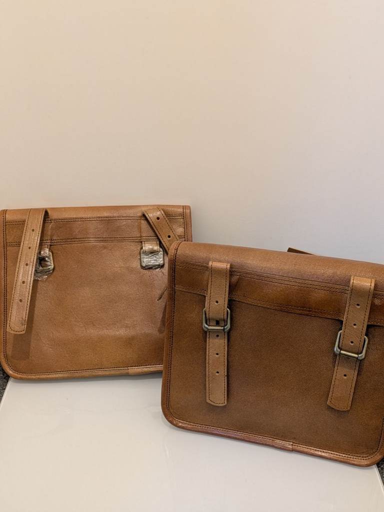 Motorcycle / Bike Side Pouch Brown Leather Side bag, Saddlebags Saddle Panniers 2 Bag