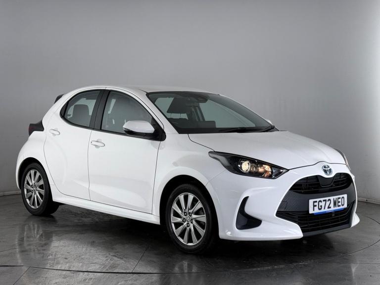 2022 Toyota Yaris 1.5 VVT-h Icon E-CVT Euro 6 (s/s) 5dr Hatchback Hybrid Automatic