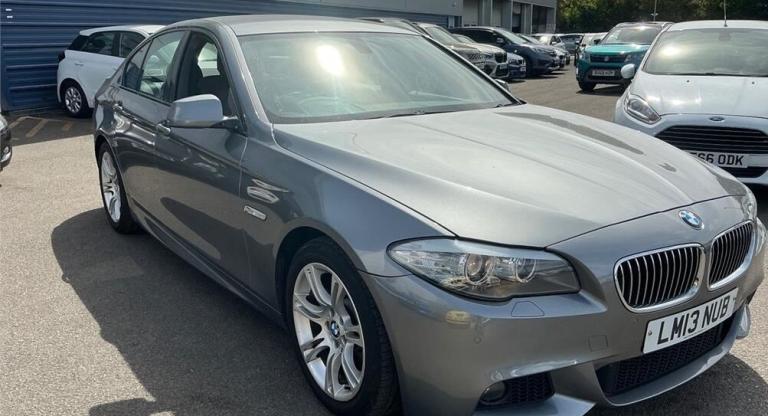 2013 BMW 5 Series 520d M Sport 4dr Step Auto ++ PRO MEDIA / NAV / LEATHER / DAB ++ SALOON Diesel ...