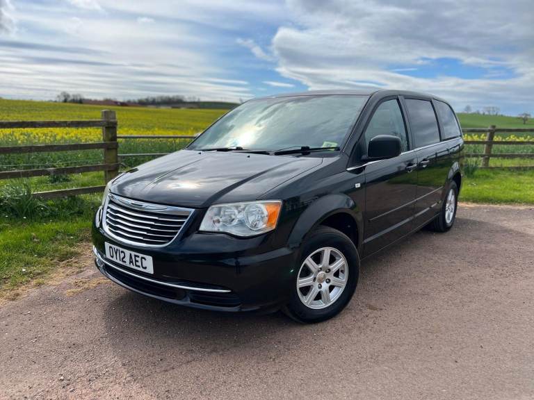 Chrysler Grand Voyager 2.8 CRD LX | 2012 | Auto | 7 Seats