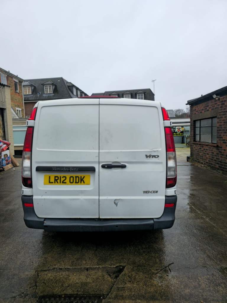 Mercedes-Benz, VITO, Panel Van, 2012, Manual, 2143 (cc)