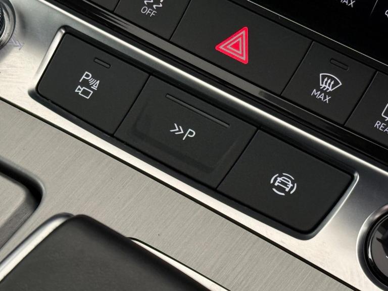 2022 Audi A6 Saloon 2.0 TFSI 45 S line S Tronic quattro Euro 6 (s/s) 4dr SALOON Petrol Automatic