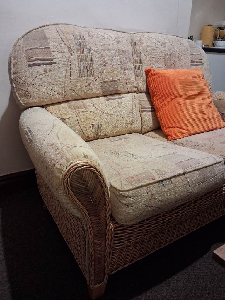 Wodden Sofa Bespoke Used Excellent Condition