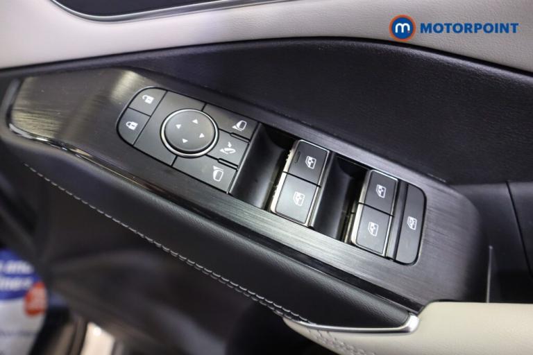 2022 Nissan Qashqai 1.3 DiG-T MH 158 Tekna 5dr Xtronic SUV Petrol Automatic