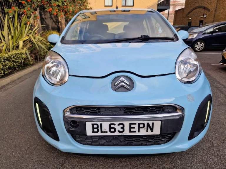Citroën C1 Platinum 1.0 Petrol | £20 Tax | Long MOT 2014 - low miles drives good 75k miles