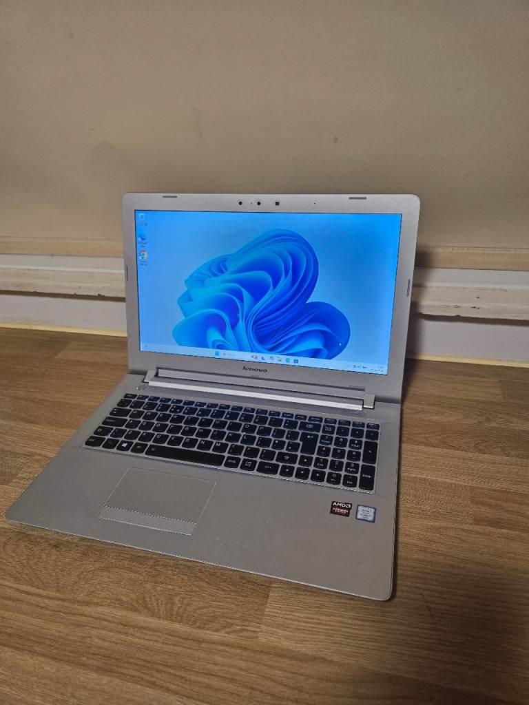 Lenovo laptop i7 12gb ram 512gb ssd 