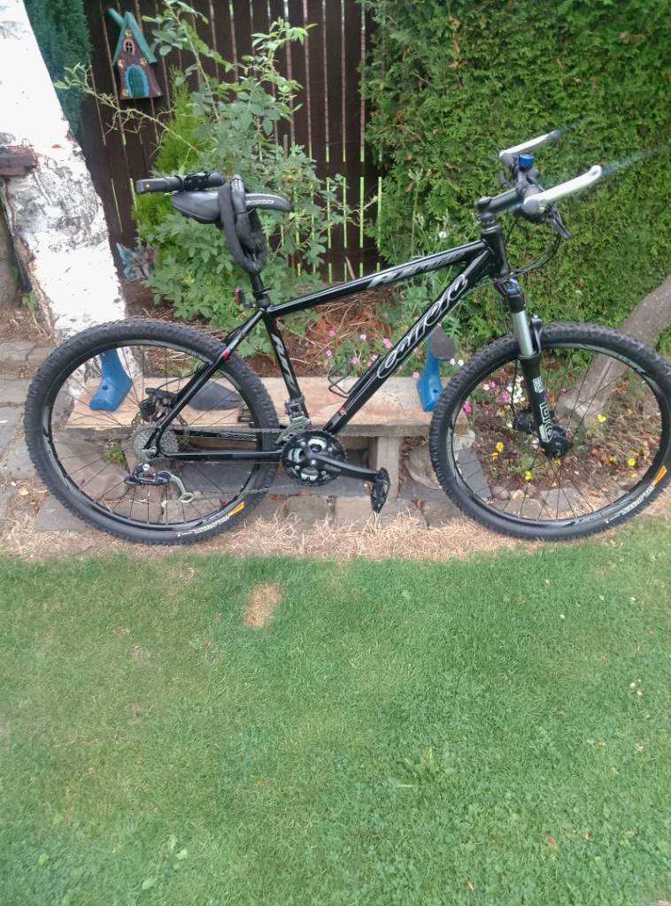 Mountain bike 