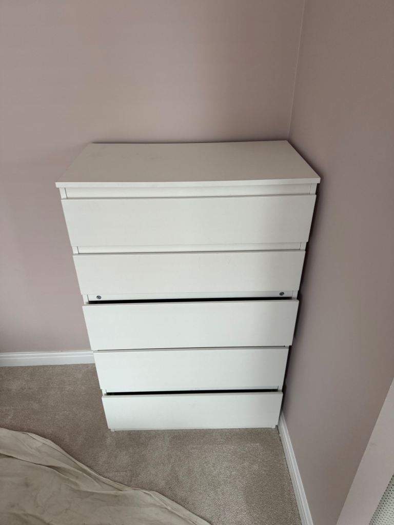 1 drawer and shoe rack